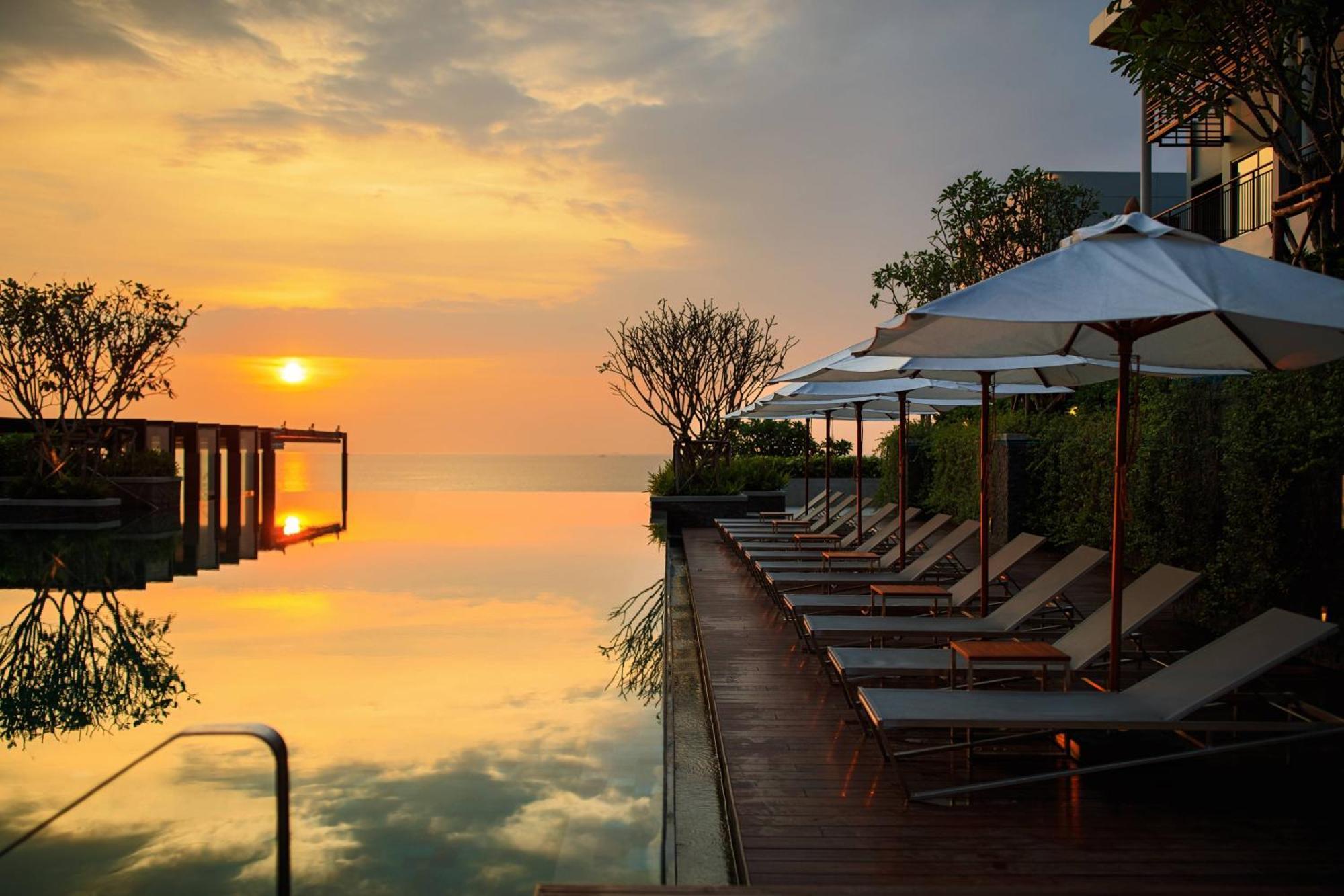 Renaissance Pattaya Resort & Spa Na Chom Thian Buitenkant foto
